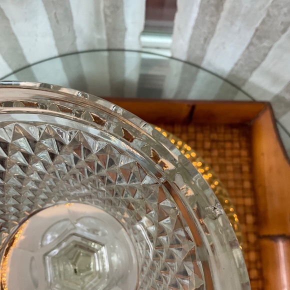 Vintage Large 15-1/2” Indiana Glass Tiara Diamond Point Apothecary Jar - Picture 6 of 13